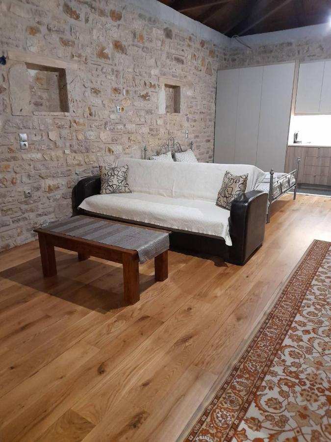 Sunset Apartment Rodhina Ngoại thất bức ảnh